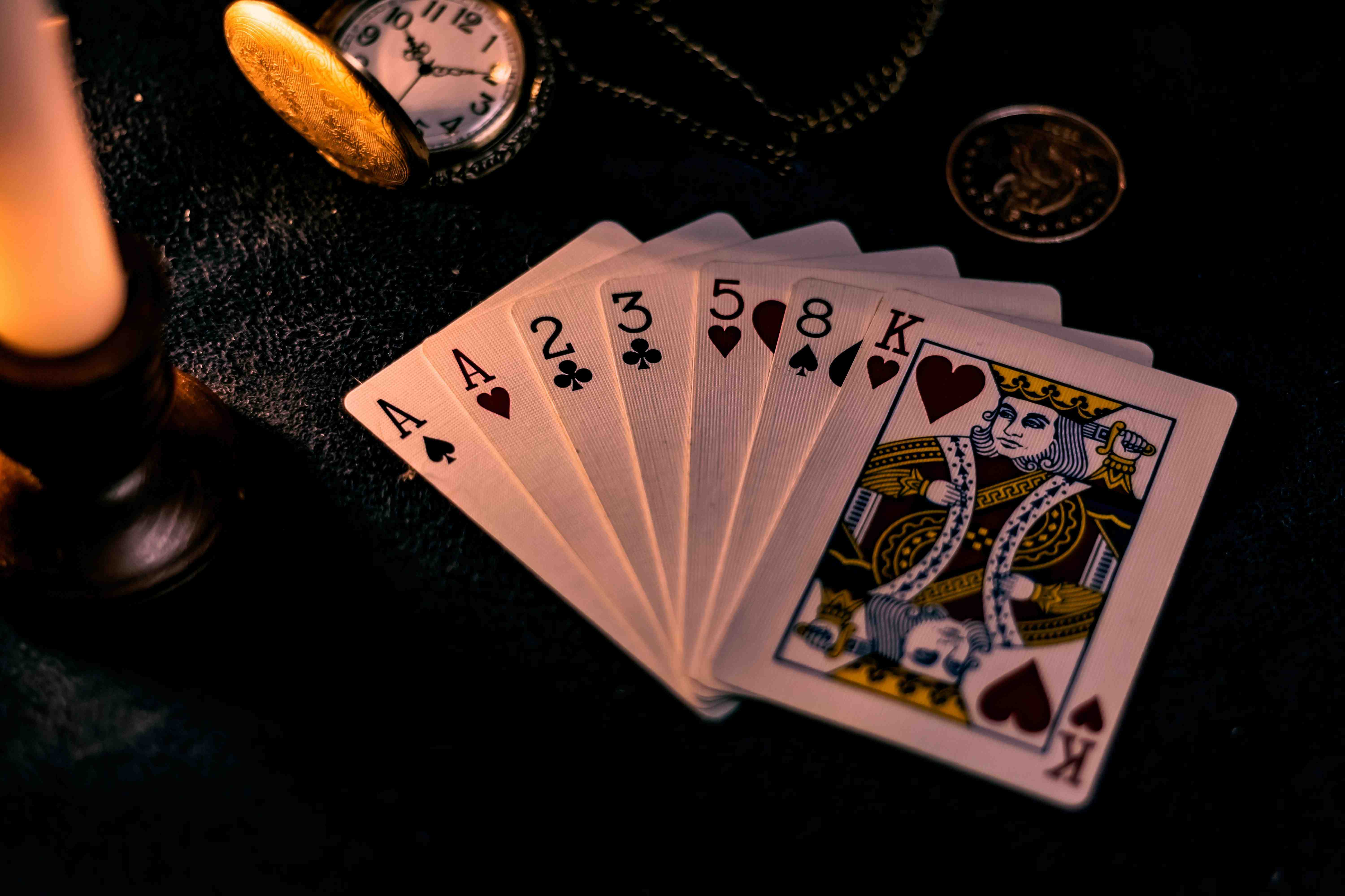 লাকি ফিনিক্স বিভাগে 24 bet এর উষ্ণ থিম ভিজ্যুয়াল